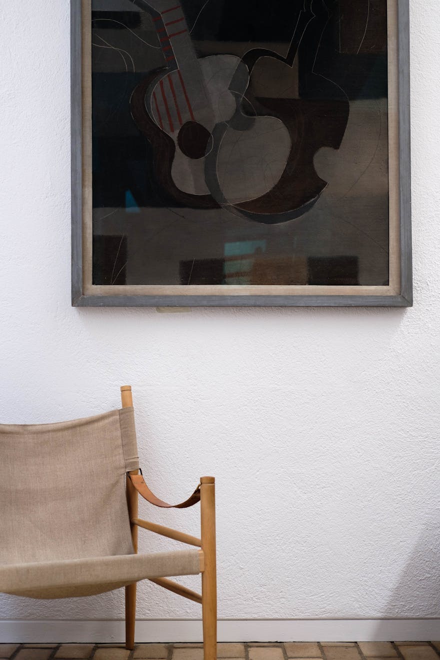 Kettle's Yard - Aucoot Journal - Lesley Martin Extension - Chair and Painting