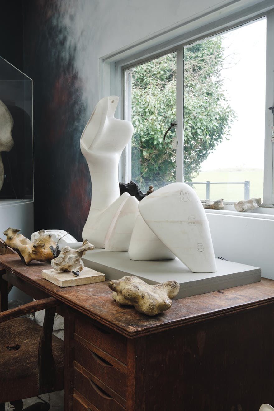 Henry Moore Studios and Gardens - Aucoot