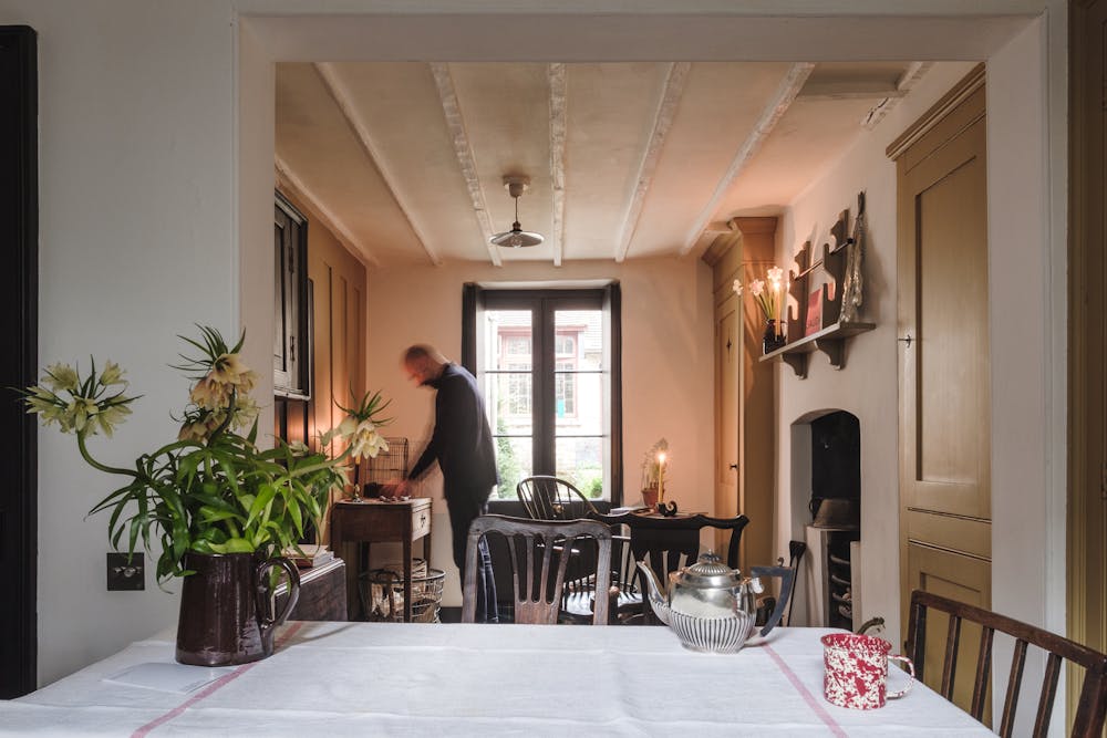 Pedro da Costa Felgueiras - Georgian House Renovation - Varden Street - Aucoot - Kitchen with fireplace