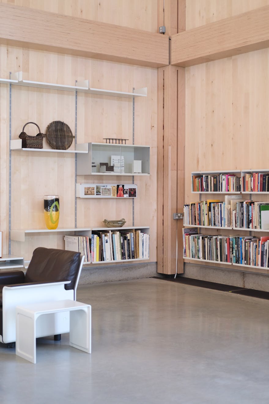 Vitsoe factory - Dieter Rams - Aucoot visits