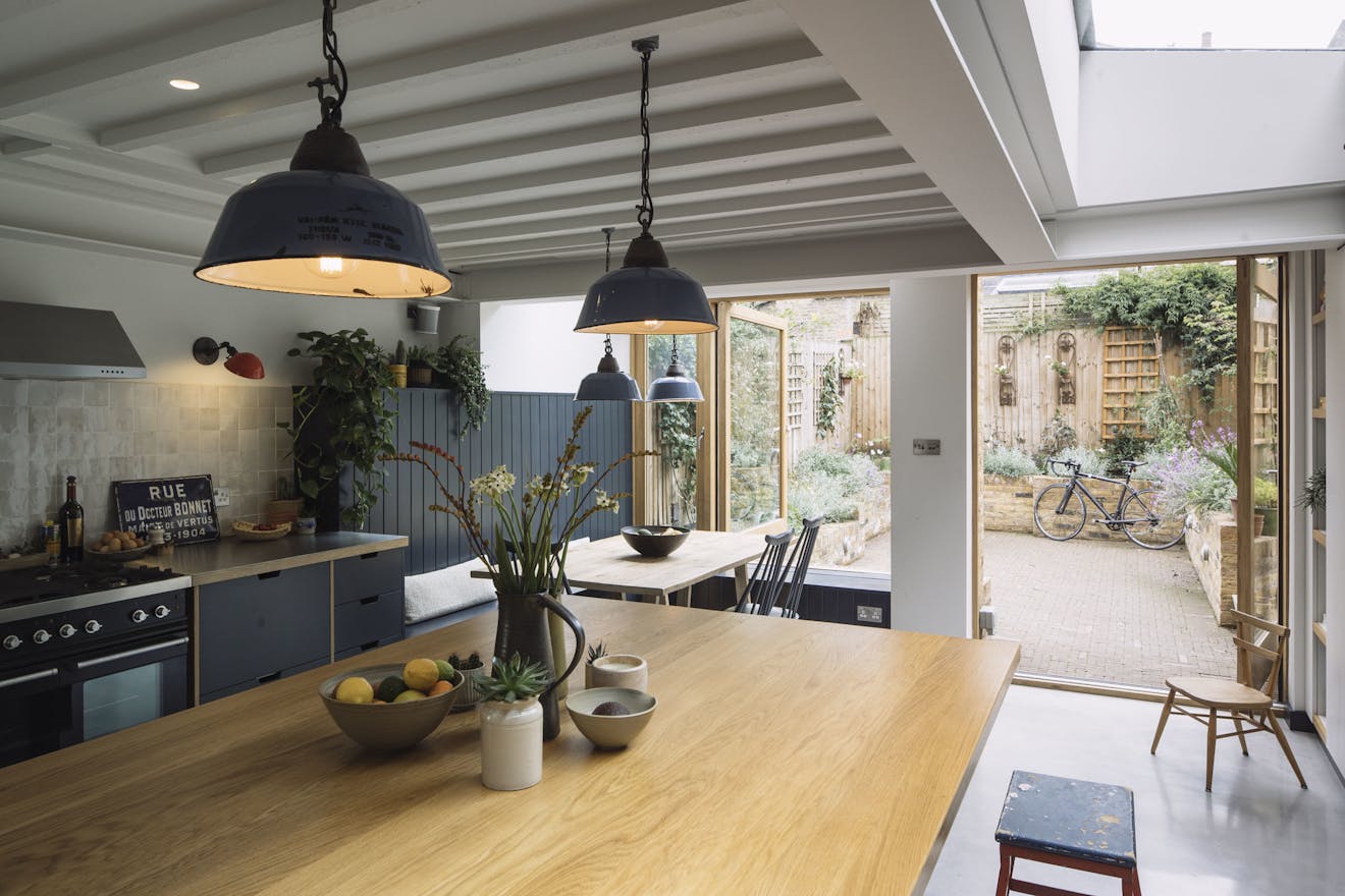 Mustard - Architect designed modern extension - Aucoot