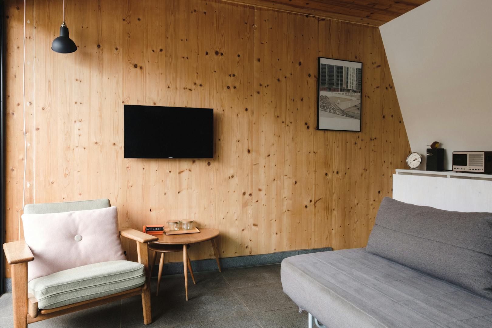 Aucoot-Kay-Road-Modern-Cross-Laminated-Timber-House-by-Methodic-Practice