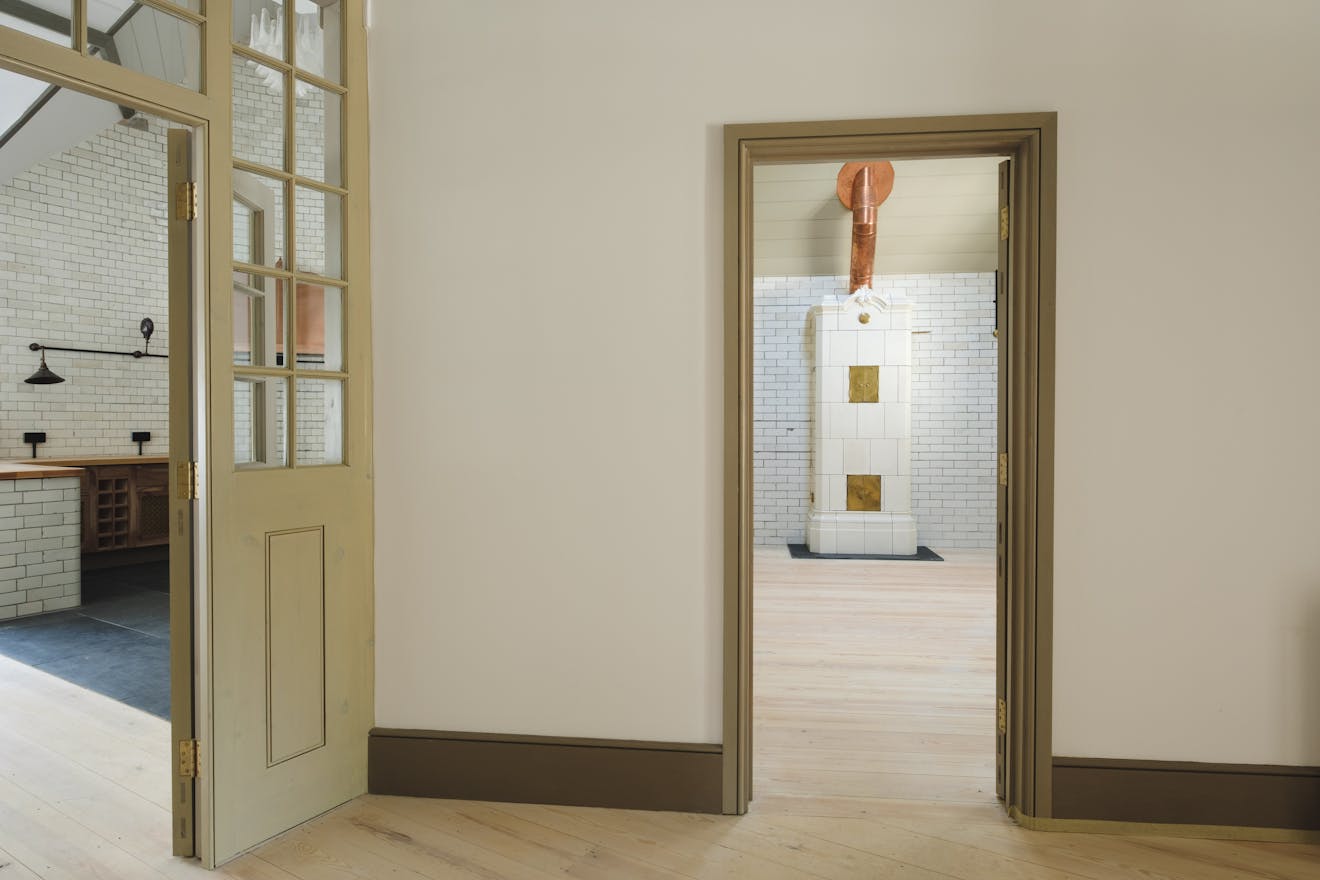 Aucoot - Woodhams Brewery - Restoration House