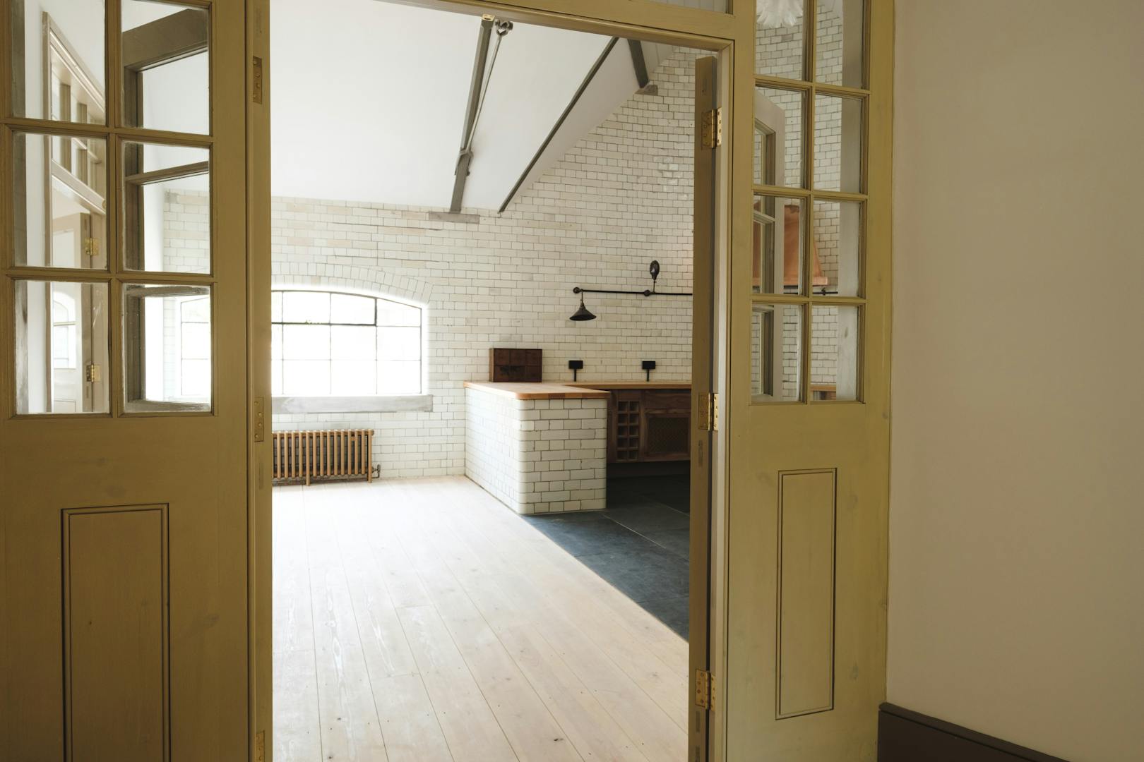 Aucoot - Woodhams Brewery - Restoration House