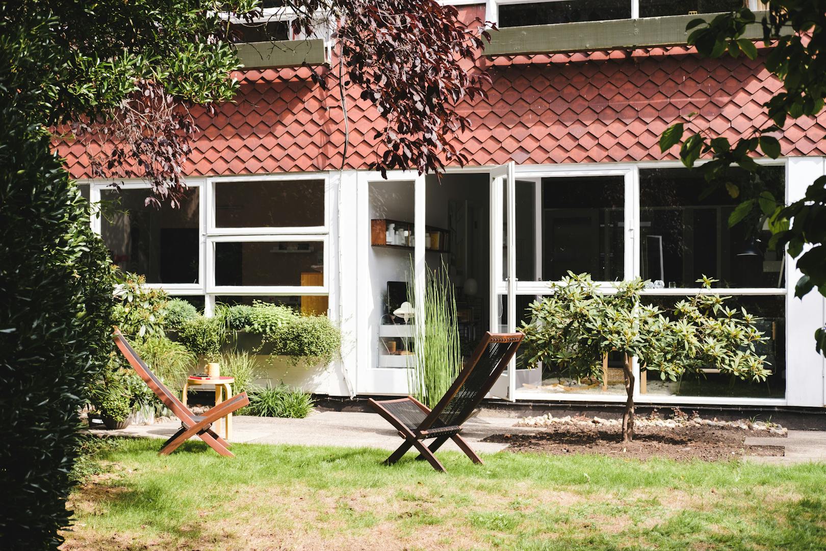 Aucoot - Herrick Court - Parkleys - Eric Lyons - Span Development - Mid Century Modern Flat