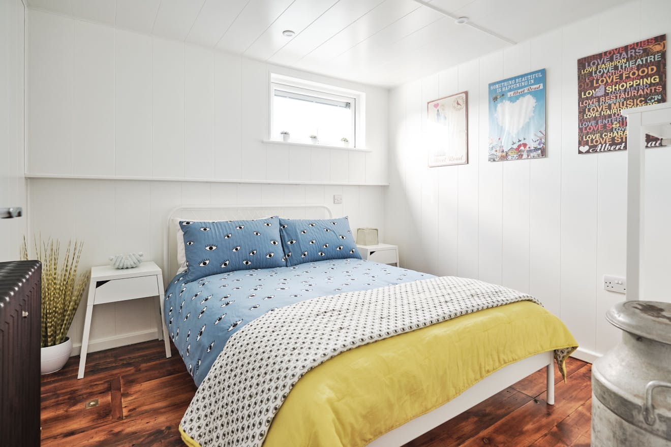 Aucoot - Liverpool 91 - House Boat for sale