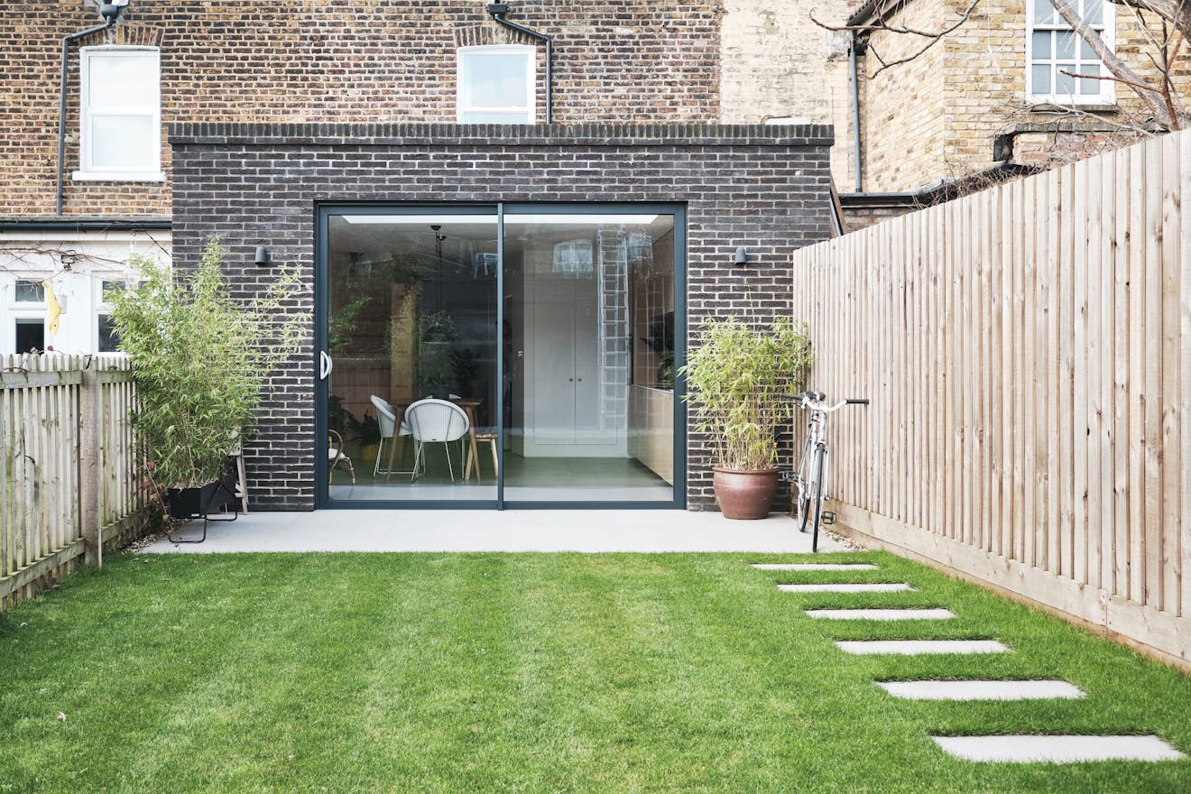 Forest-Road-Aucoot Estate Agents-Period-house-modern-refurbishment