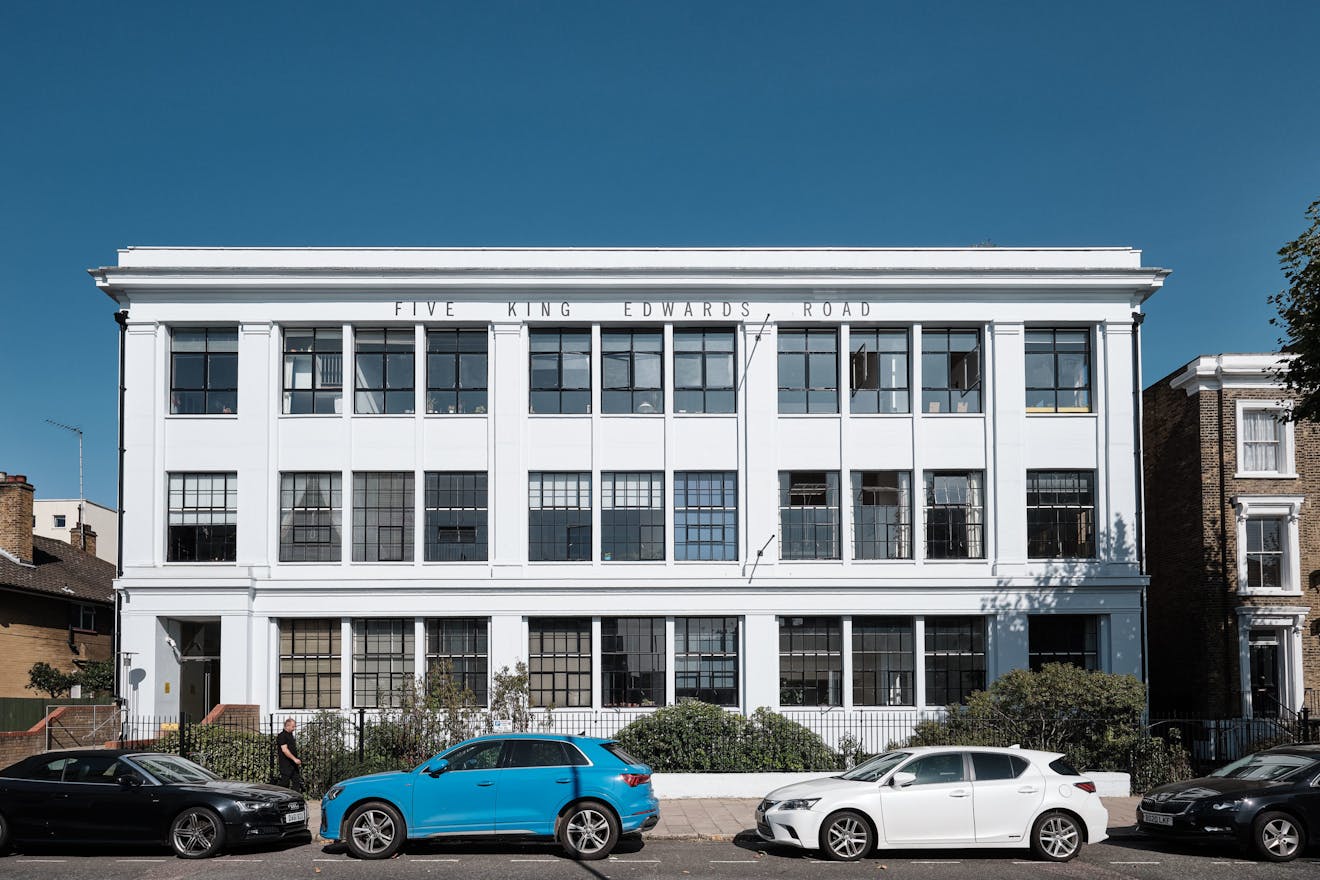 King-Edwards-Road-London-Fields-photo-by-Aucoot-Estate-Agents-designed-by-Up-Architects-All Rights Reserved