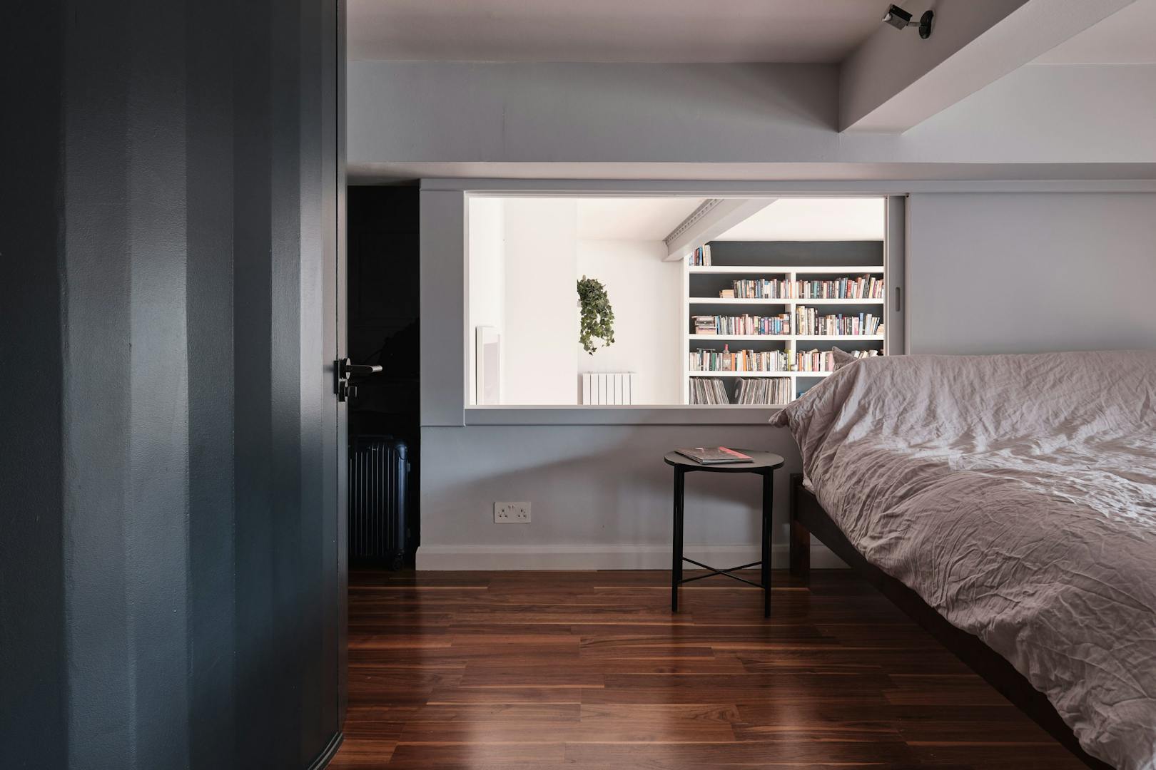 Minstrel-Court-Victorian-School-Conversion-photo-by-Aucoot-Estate-Agents