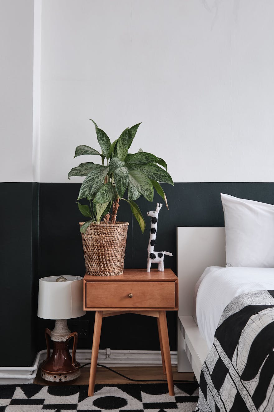 Quaker-Court-Old-Street-Flat-Interior-by-Patternity-photo-by-Aucoot-Estate-Agents-All Rights Reserved