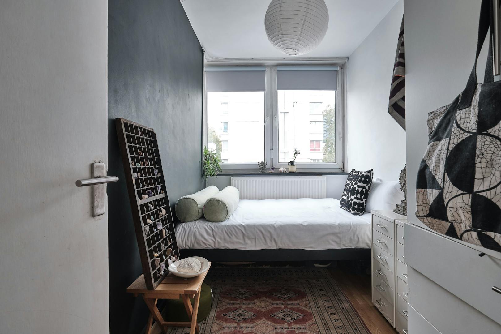 Quaker-Court-Old-Street-Flat-Interior-by-Patternity-photo-by-Aucoot-Estate-Agents-All Rights Reserved