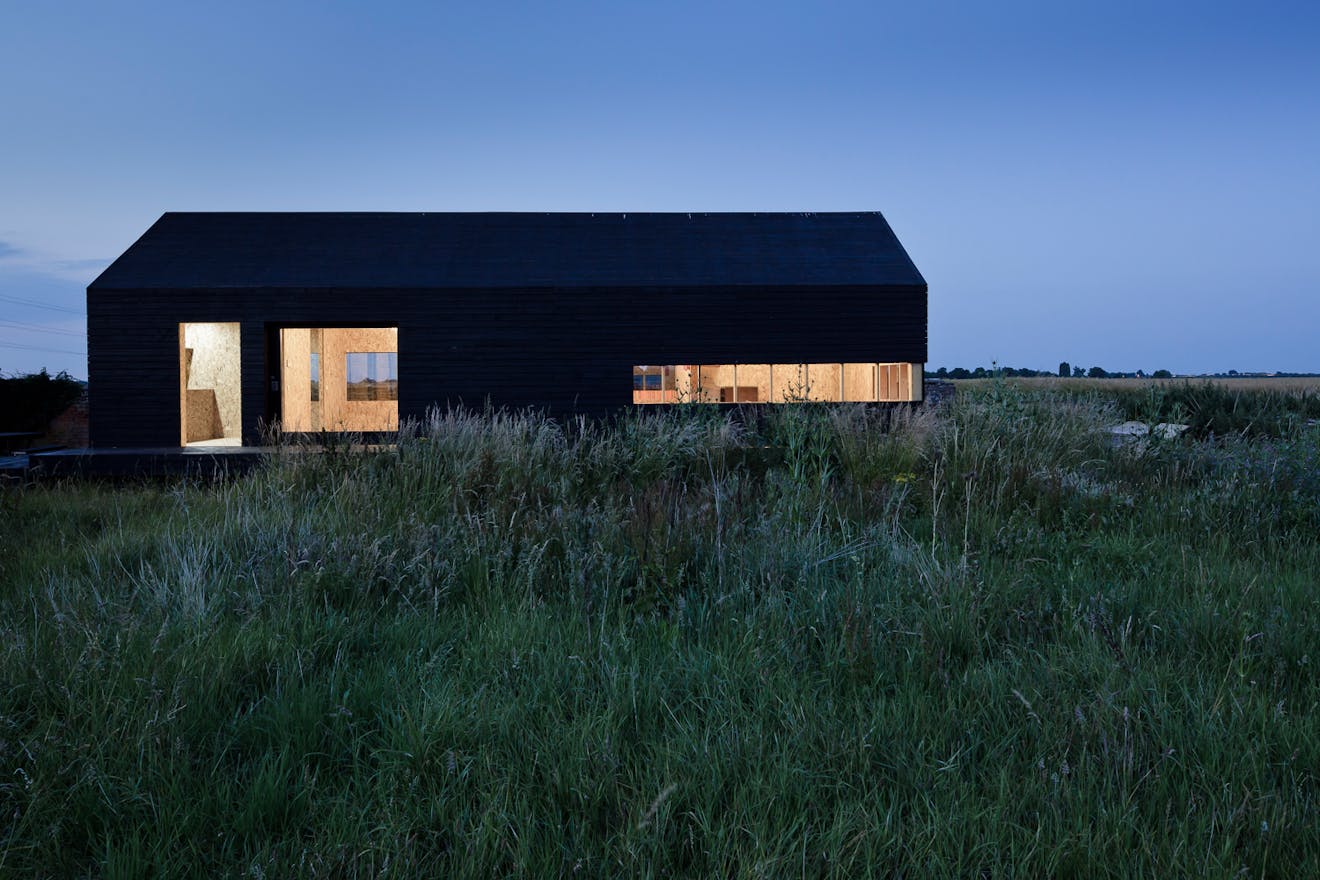 Aucoot_Journal_Turner_Works_Stealth_Barn