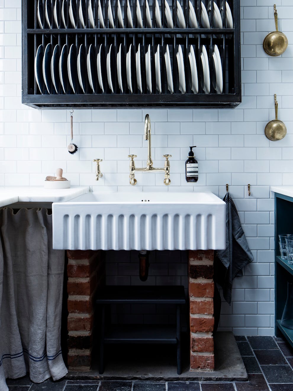 Mark Lewis Interior Design - Aucoot Estate Agent