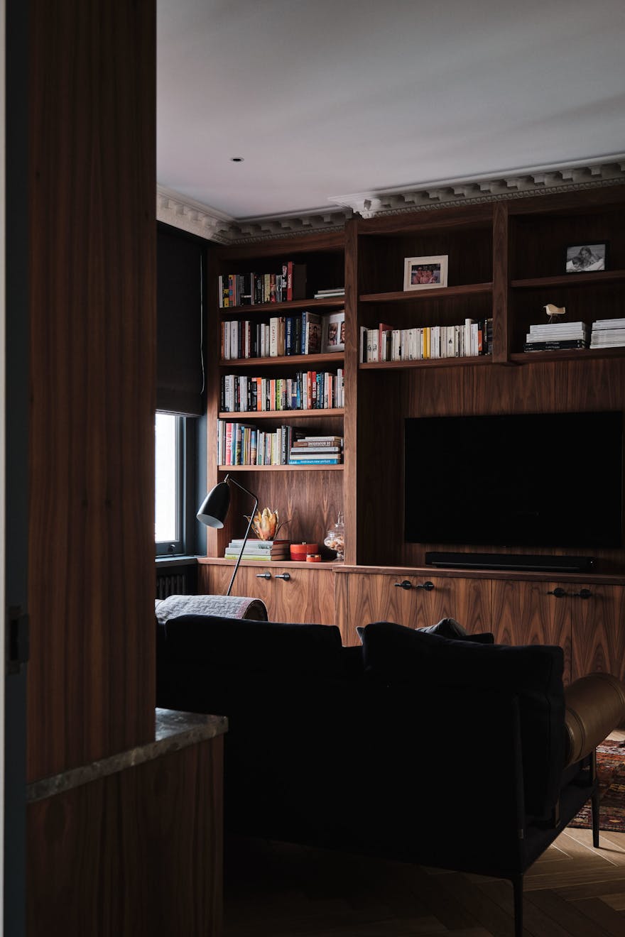 Styling-Neutrals-Katarina-Laurent-Eviga-De-Rosee-Sa-Aucoot-Estate-Agents