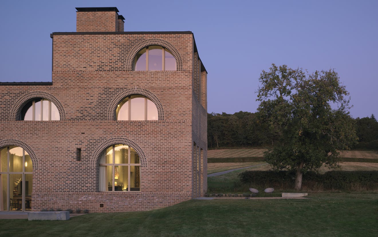 Nithurst Farm - Adam Richards Architects - Brotherton Lock - Aucoot Estate Agents