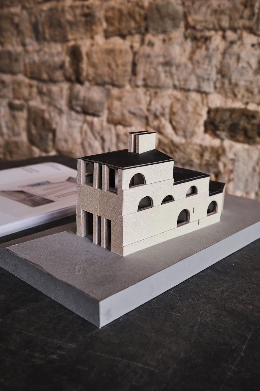 Niturst Farm - Adam Richards Architects - Modern House - Aucoot Estate Agents - All Rights Reserved