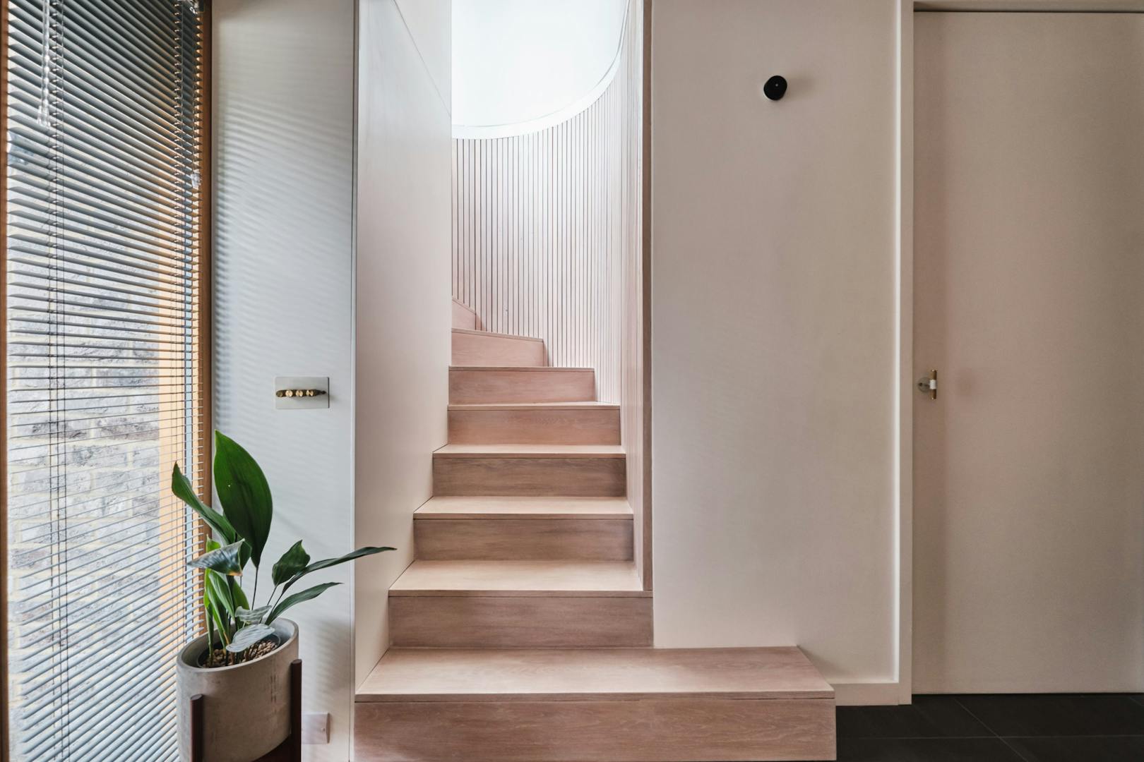 Weardale Road-31 44 Architects-Modern House in South London-Aucoot