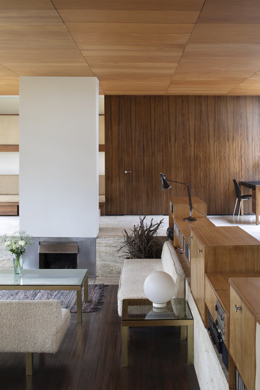 loader-monteith-uk-architects-High-Sunderland-peter-Wormesley-Bernat-Klein-Aucoot