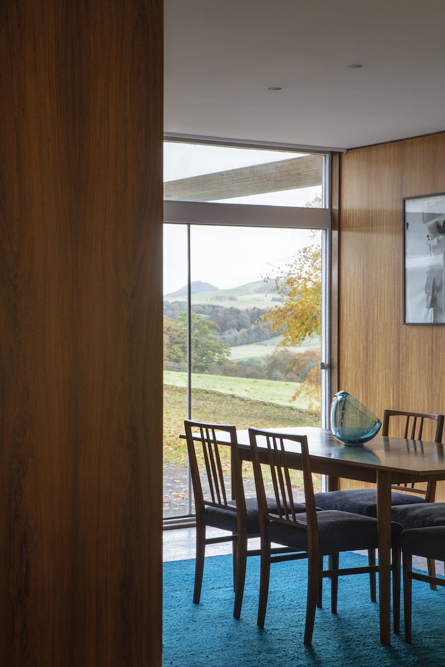 loader-monteith-uk-architects-High-Sunderland-peter-Wormesley-Bernat-Klein-Aucoot