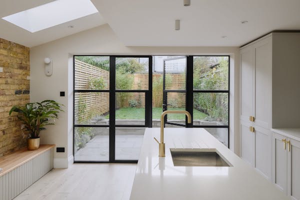 Hamilton Road I, East Finchley, London N2