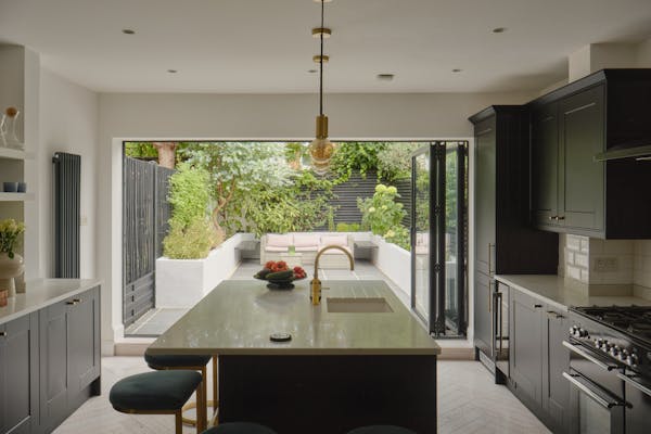 Hamilton Road II, East Finchley, London, N2