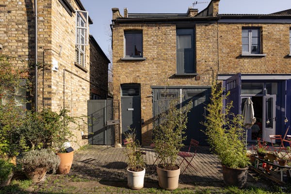 Foulden Mews, Stoke Newington, London, N16